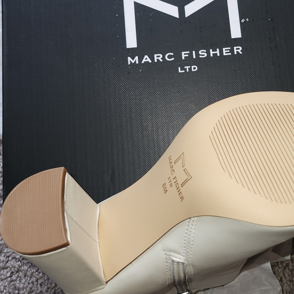 Marc Fisher Ulani Pointy Toe Bootie Sz 8 - image 2